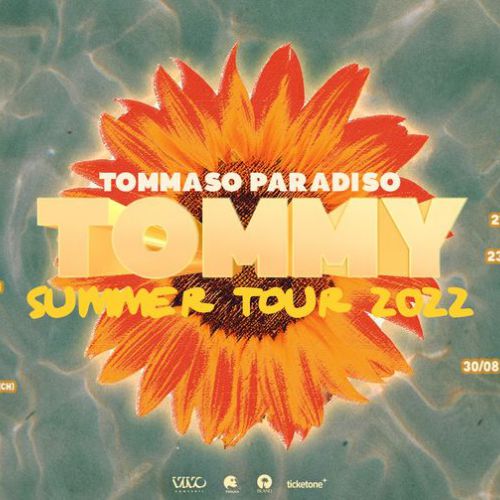 Tommaso Paradiso in concerto a Monopoli